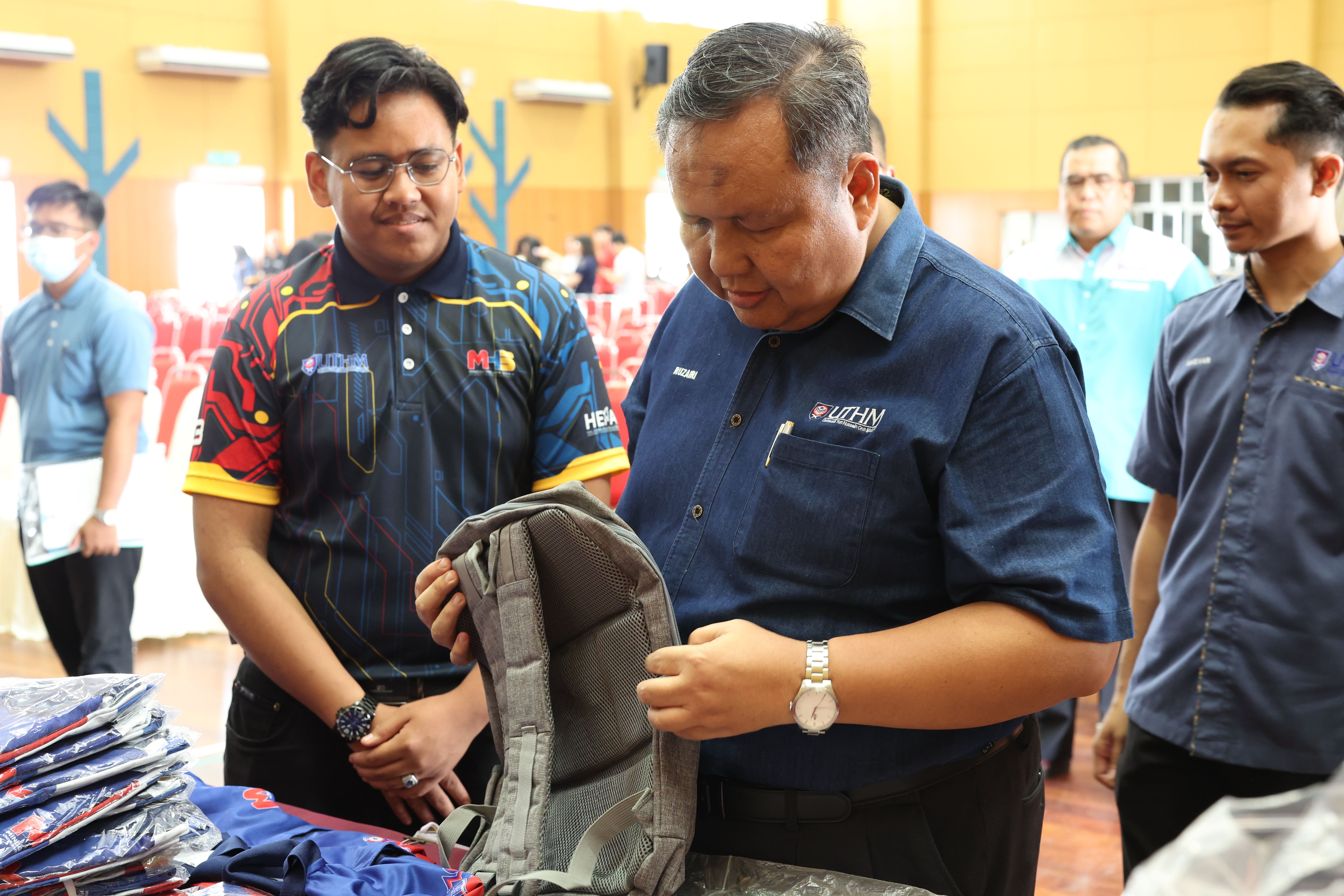 images/Gambar Website/INTAKE/0P8A0286.jpg